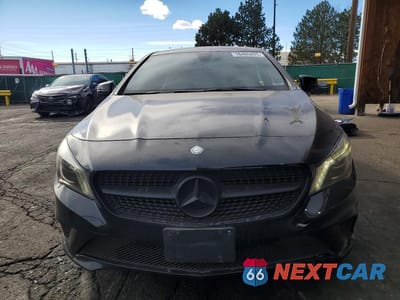 Piąte zdjęcie samochodu w środku: 2015 MERCEDES-BENZ CLA 250 4MATIC VIN:WDDSJ4GB6FN191428 - miniatura