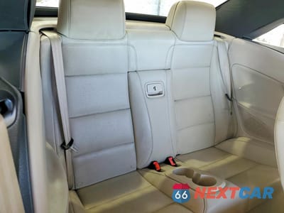 Zdjęcie 10 z 13 samochodu: 2012 VOLKSWAGEN EOS KOMFORT VIN:WVWBW7AH3CV004815 - miniatura