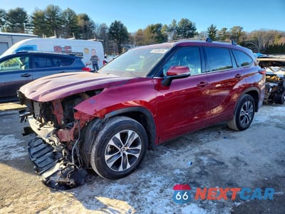 2022 TOYOTA HIGHLANDER XLE 5TDGZRBH3NS588590 - główne zdjęcie licytacji z USA - miniatura
