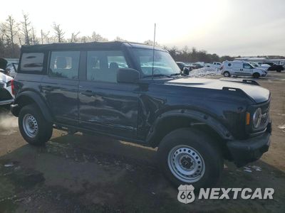 Czwarte zdjęcie samochodu z boku: 2021 FORD BRONCO BASE VIN:1FMDE5BHXMLA97470 - miniatura