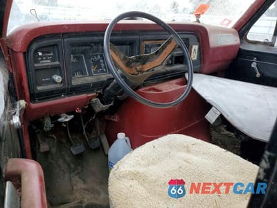 Zdjęcie 8 z 13 samochodu: 1984 FORD ECONOLINE S150 SUPER DUTY VAN VIN:1FTES14Y0EHA16567 - miniatura