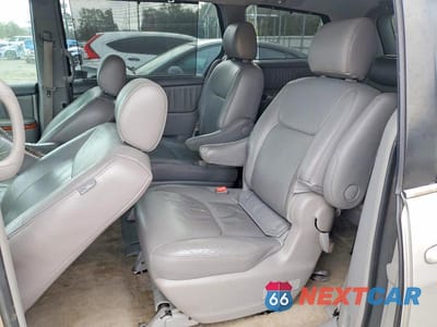 Zdjęcie 11 z 13 samochodu: 2008 TOYOTA SIENNA XLE VIN:5TDZK22C18S217084 - miniatura
