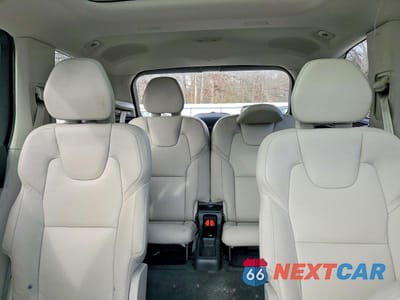 Zdjęcie 10 z 12 samochodu: 2024 VOLVO XC90 ULTIMATE VIN:YV4062JF3R1169382 - miniatura