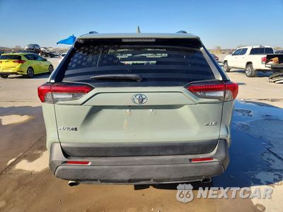Zdjęcie 6 z 14 samochodu: 2021 TOYOTA RAV4 XLE VIN:2T3W1RFVXMW127970 - miniatura