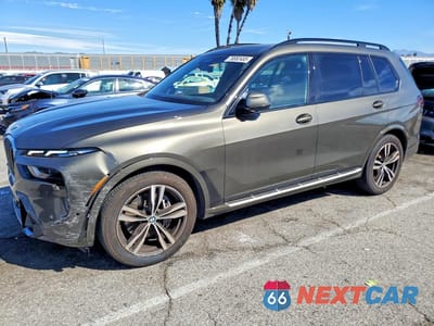 2025 BMW X7 XDRIVE40I 5UX23EM08S9Z30359 - główne zdjęcie licytacji z USA - miniatura