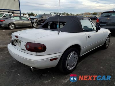 Trzecie zdjęcie samochodu z tyłu: 1991 MAZDA MX-5 MIATA VIN:JM1NA3511M1209527 - miniatura