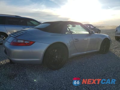 Trzecie zdjęcie samochodu z tyłu: 2006 PORSCHE 911 CARRERA S CABRIOLET VIN:WP0CB299X6S766688 - miniatura