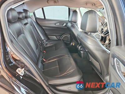 Zdjęcie 10 z 11 samochodu: 2019 ALFA ROMEO GIULIA VIN:ZARFAMAN9K7609788 - miniatura