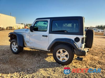 Drugie zdjęcie samochodu z przodu: 2020 JEEP WRANGLER SPORT VIN:1C4GJXAG6LW276314 - miniatura