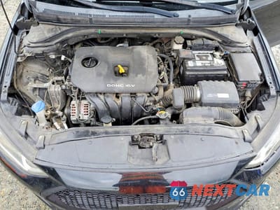 Zdjęcie 11 z 12 samochodu: 2017 HYUNDAI ELANTRA SE VIN:5NPD74LF7HH146351 - miniatura