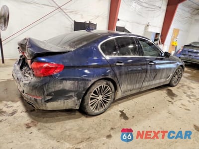 Trzecie zdjęcie samochodu z tyłu: 2017 BMW 540 XI VIN:WBAJE7C33HG889767 - miniatura