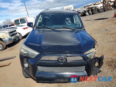 Piąte zdjęcie samochodu w środku: 2016 TOYOTA 4RUNNER SR5 VIN:JTEBU5JR7G5368840 - miniatura
