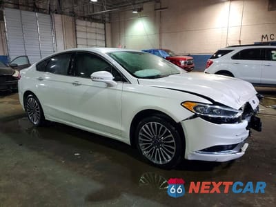 Czwarte zdjęcie samochodu z boku: 2018 FORD FUSION SE VIN:3FA6P0HD3JR283420 - miniatura