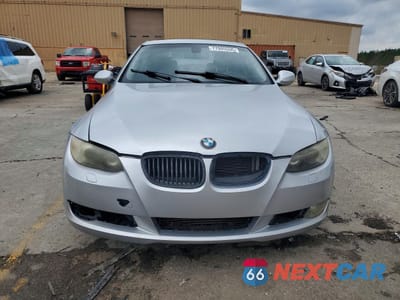 Piąte zdjęcie samochodu w środku: 2010 BMW 335 I VIN:WBAWB7C53AP048182 - miniatura