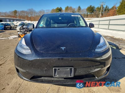 Piąte zdjęcie samochodu w środku: 2023 TESLA MODEL Y VIN:7SAYGDEE1PA121819 - miniatura