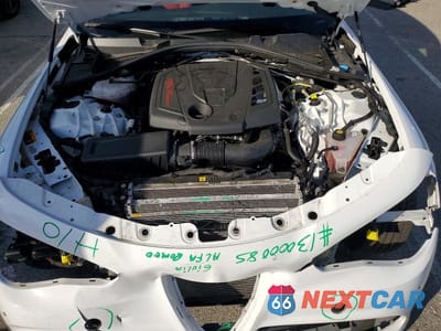 Zdjęcie 11 z 12 samochodu: 2023 ALFA ROMEO GIULIA VIN:ZARFAMBN4P7669628 - miniatura