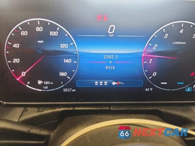 Zdjęcie 9 z 11 samochodu: 2025 MERCEDES-BENZ C 300 4MATIC VIN:W1KAF4HB0SR245255 - miniatura