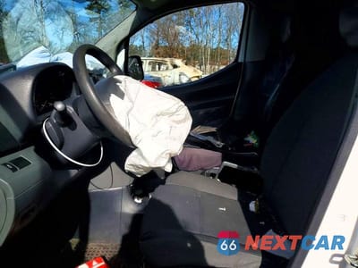 Zdjęcie 7 z 11 samochodu: 2020 NISSAN NV200 2.5S *** CARGO VAN *** VIN:3N6CM0KN4LK703525 - miniatura