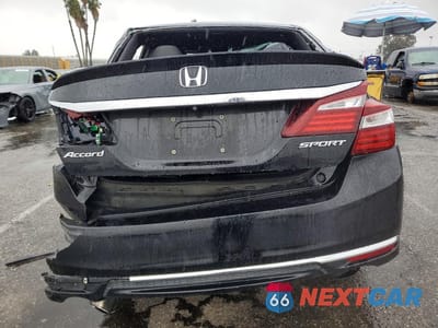 Zdjęcie 6 z 12 samochodu: 2016 HONDA ACCORD SPORT VIN:1HGCR2F58GA212734 - miniatura