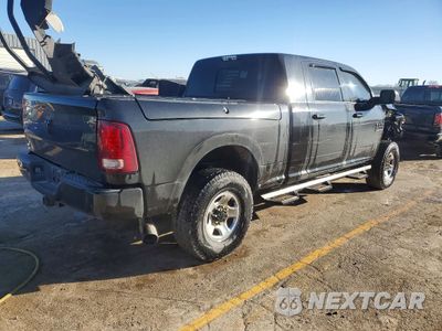 Trzecie zdjęcie samochodu z tyłu: 2017 RAM 2500 LARAMIE VIN:3C6UR5NL7HG615568 - miniatura