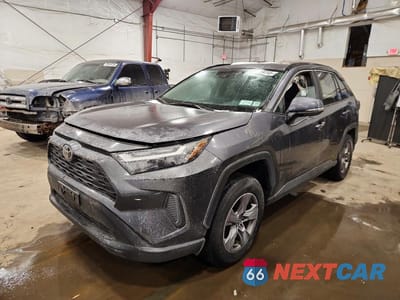 2023 TOYOTA RAV4 XLE 2T3P1RFV8PC386872 - główne zdjęcie licytacji z USA - miniatura