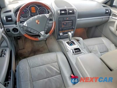 Zdjęcie 8 z 13 samochodu: 2004 PORSCHE CAYENNE S VIN:WP1AB29P14LA68398 - miniatura