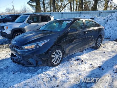 2023 KIA FORTE LX 3KPF24AD7PE562704 - główne zdjęcie licytacji z USA - miniatura