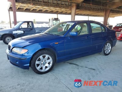 2002 BMW 325 I WBAEV33462KL65360 - główne zdjęcie licytacji z USA - miniatura