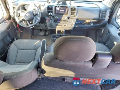 Zdjęcie 8 z 14 samochodu: 2023 RAM PROMASTER 3500 UTILITY / SERVICE VAN VIN:3C6MRVJGXPE545261 - miniatura