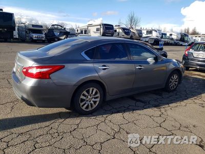 Trzecie zdjęcie samochodu z tyłu: 2016 NISSAN ALTIMA 2.5 VIN:1N4AL3AP5GN312665 - miniatura