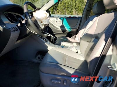 Zdjęcie 7 z 13 samochodu: 2005 TOYOTA HIGHLANDER LIMITED VIN:JTEEP21AX50120055 - miniatura