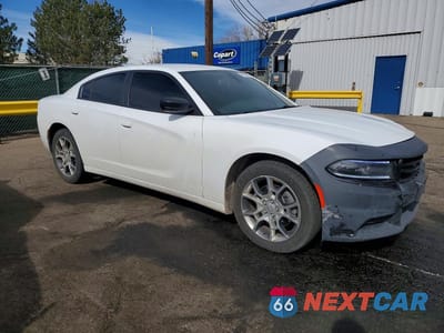 Czwarte zdjęcie samochodu z boku: 2015 DODGE CHARGER SE VIN:2C3CDXFG4FH815356 - miniatura