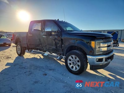 Czwarte zdjęcie samochodu z boku: 2019 FORD F250 SUPER DUTY VIN:1FT7W2B62KED79843 - miniatura