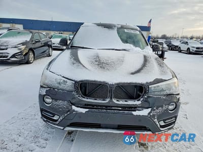 Piąte zdjęcie samochodu w środku: 2016 BMW X3 XDRIVE28I VIN:5UXWX9C58G0D71601 - miniatura