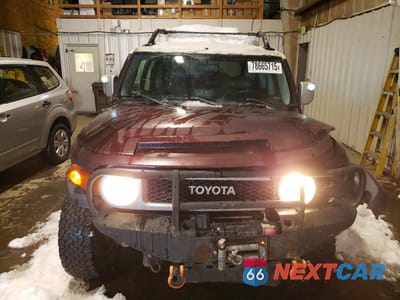 Piąte zdjęcie samochodu w środku: 2007 TOYOTA FJ CRUISER VIN:JTEBU11F370027172 - miniatura