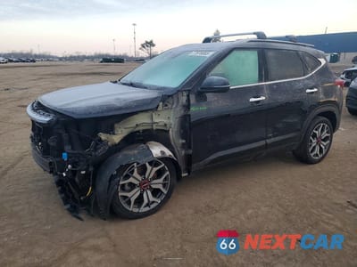 2022 KIA SELTOS SX KNDETCA27N7277676 - główne zdjęcie licytacji z USA - miniatura