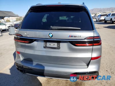 Zdjęcie 6 z 12 samochodu: 2023 BMW X7 M60I VIN:5UX33EM06P9M78231 - miniatura
