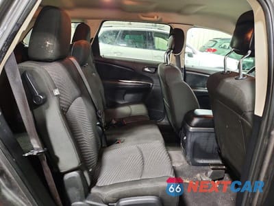 Zdjęcie 11 z 13 samochodu: 2020 DODGE JOURNEY SE VIN:3C4PDCAB5LT235845 - miniatura