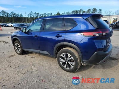 Drugie zdjęcie samochodu z przodu: 2021 NISSAN ROGUE SV VIN:5N1AT3BB2MC834847 - miniatura