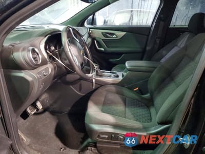 Zdjęcie 7 z 15 samochodu: 2020 CHEVROLET BLAZER 2LT VIN:3GNKBHRS5LS533696 - miniatura