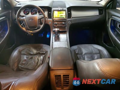 Zdjęcie 8 z 11 samochodu: 2010 FORD TAURUS SHO VIN:1FAHP2KT0AG165465 - miniatura