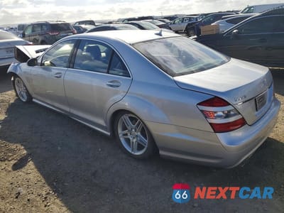 Drugie zdjęcie samochodu z przodu: 2008 MERCEDES-BENZ S 550 VIN:WDDNG71XX8A154684 - miniatura