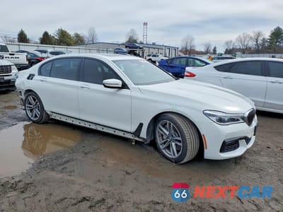 Czwarte zdjęcie samochodu z boku: 2017 BMW 750 XI VIN:WBA7F2C52HG422139 - miniatura