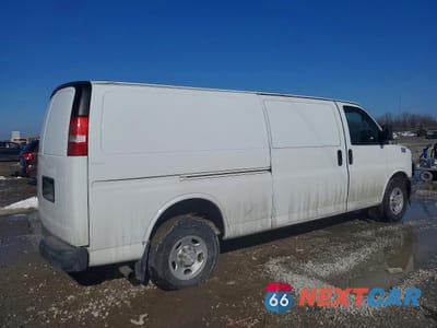 Trzecie zdjęcie samochodu z tyłu: 2019 CHEVROLET EXPRESS G3500 UTILITY / SERVICE VAN VIN:1GCZGHFG2K1223062 - miniatura