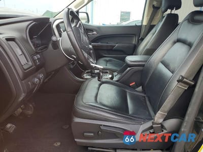 Zdjęcie 7 z 11 samochodu: 2020 GMC CANYON SLT VIN:1GTG6DEN5L1169194 - miniatura