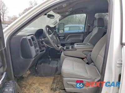 Zdjęcie 7 z 13 samochodu: 2017 CHEVROLET SILVERADO K1500 VIN:3GCUKNEH6HG366754 - miniatura