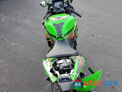 Zdjęcie 6 z 9 samochodu: 2025 KAWASAKI ZX636 K VIN:JKBZXJK12SA007310 - miniatura