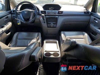 Zdjęcie 8 z 13 samochodu: 2017 HONDA ODYSSEY EXL VIN:5FNRL5H66HB003003 - miniatura