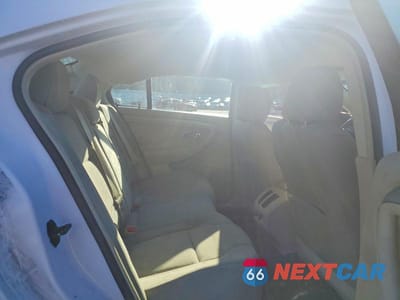 Zdjęcie 10 z 11 samochodu: 2018 FORD TAURUS SEL VIN:1FAHP2E83JG125386 - miniatura