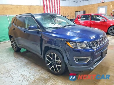 Czwarte zdjęcie samochodu z boku: 2019 JEEP COMPASS LIMITED VIN:3C4NJDCB6KT656393 - miniatura